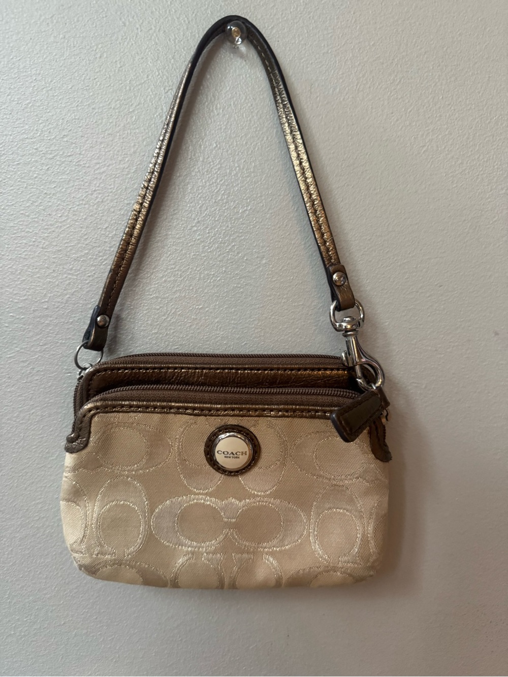 COACH Signature Jacquard Double Zip Wristlet